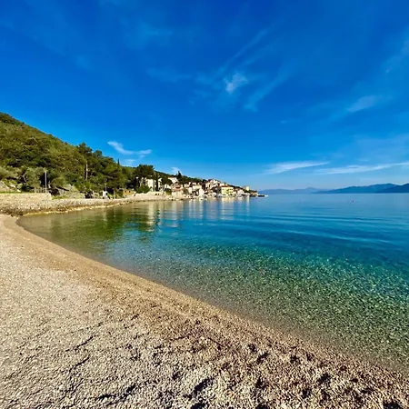 krevet i doručak Palac 3*