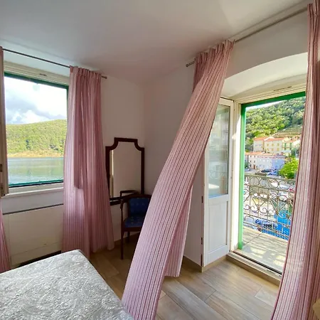 Palac Bed and breakfast 3*