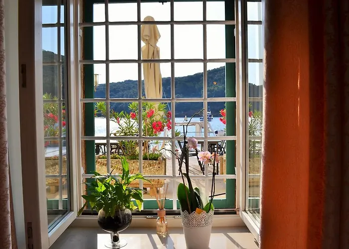 Palac Bed and breakfast Valun