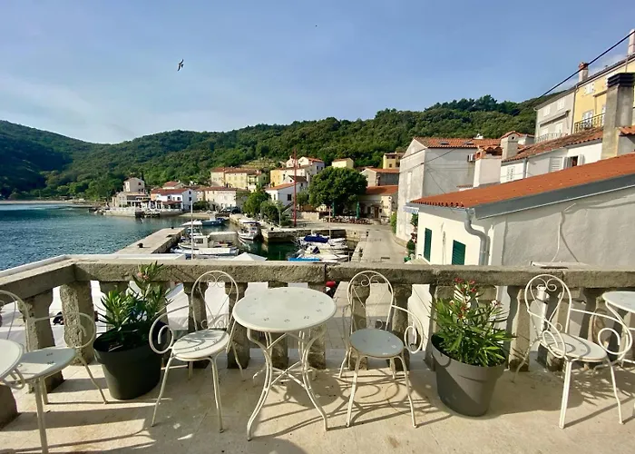 Palac Bed and breakfast 3*