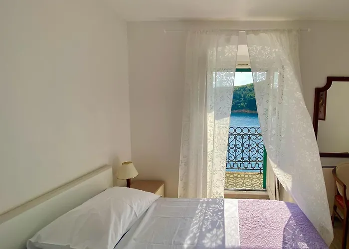 Bed and breakfast Palac Valun