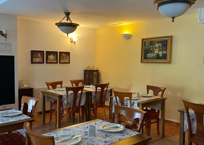 Couette-café Palac 3*